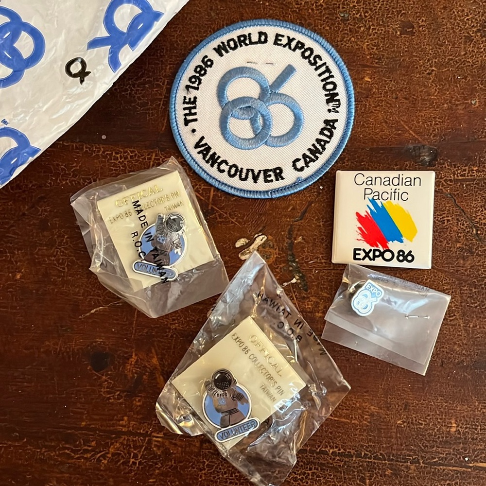 Expo 86 Vancouver BC patch and pins